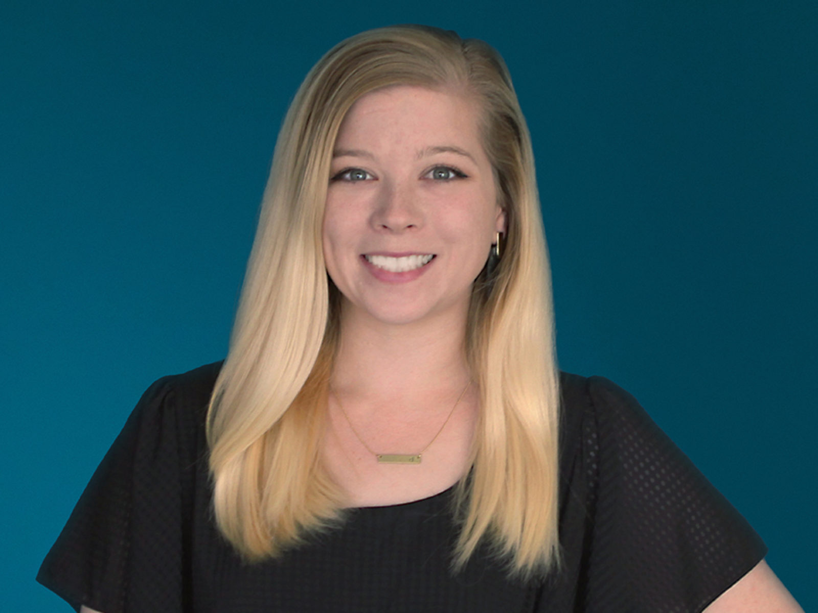 Donna Headshot web